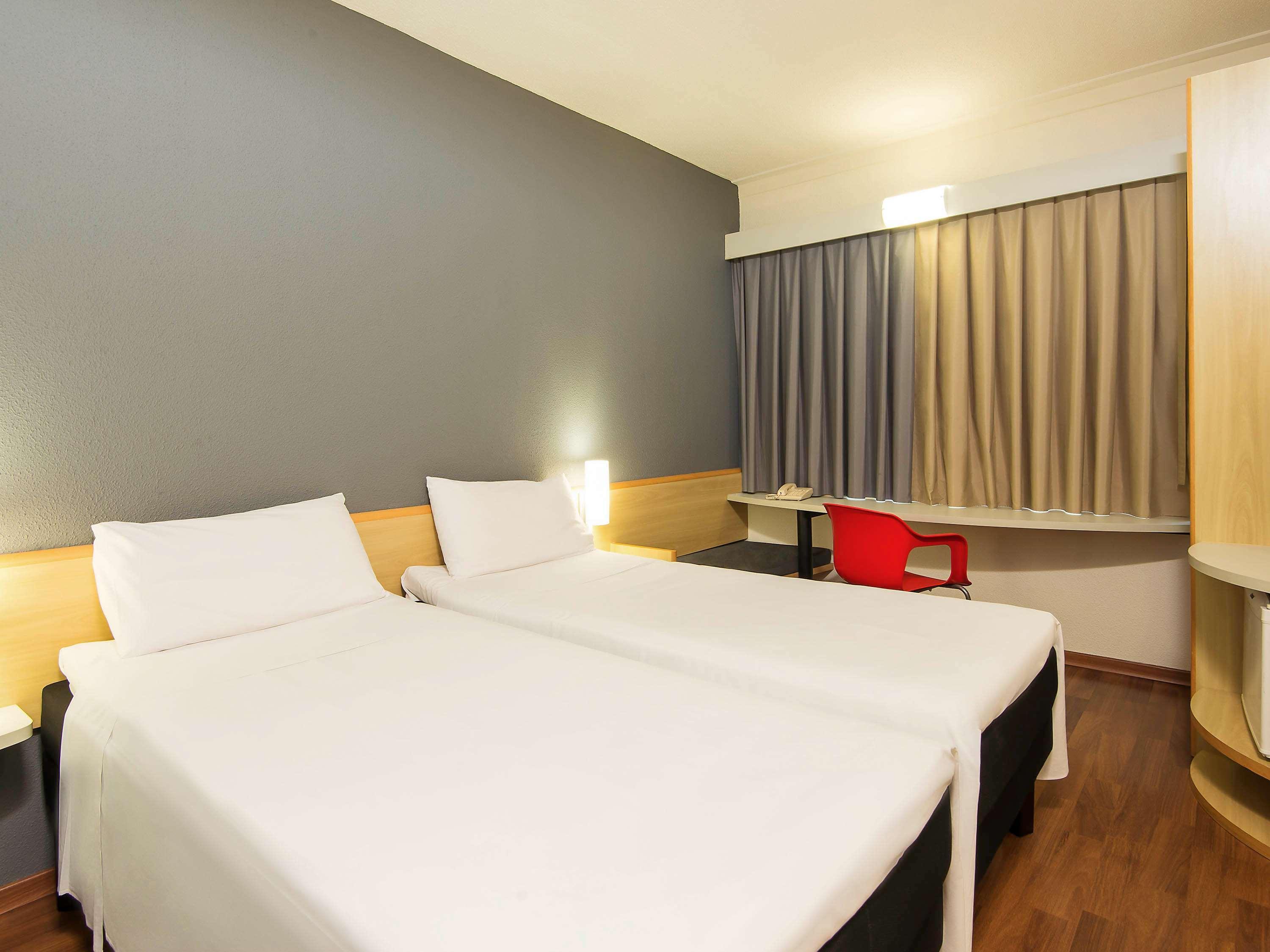 Hotel Ibis Sao Jose Dos Campos Colinas Exterior foto