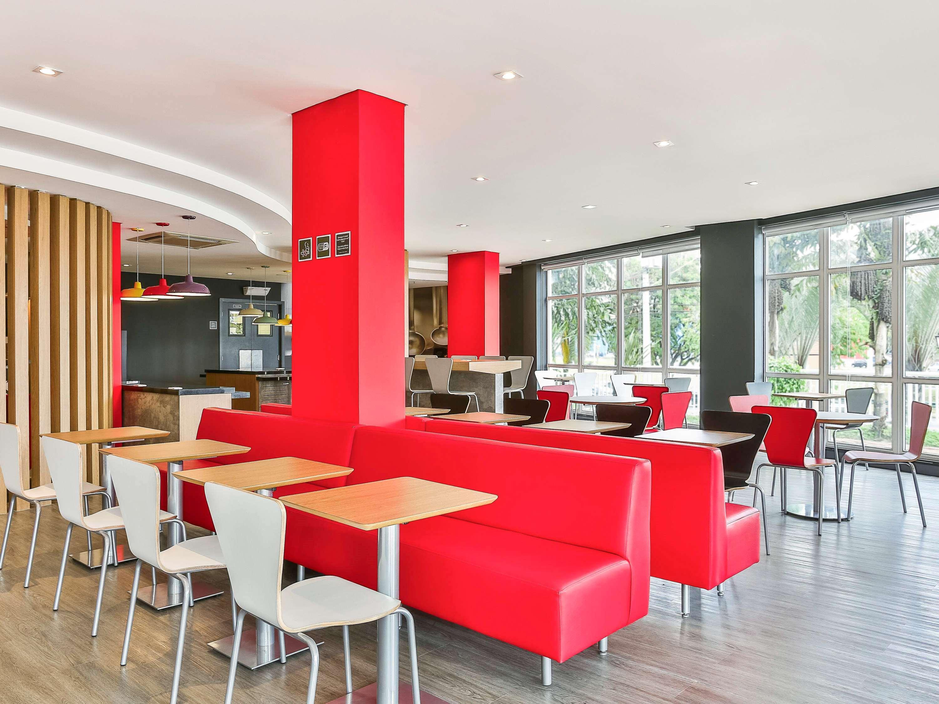 Hotel Ibis Sao Jose Dos Campos Colinas Exterior foto