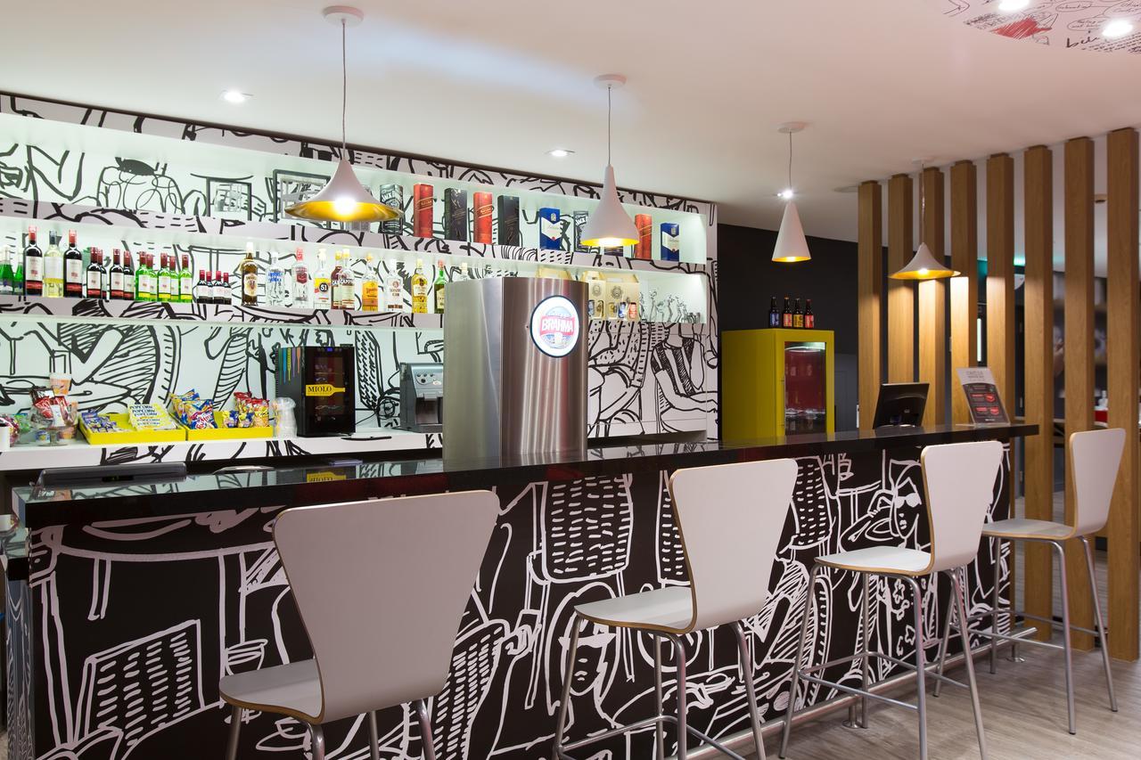 Hotel Ibis Sao Jose Dos Campos Colinas Exterior foto