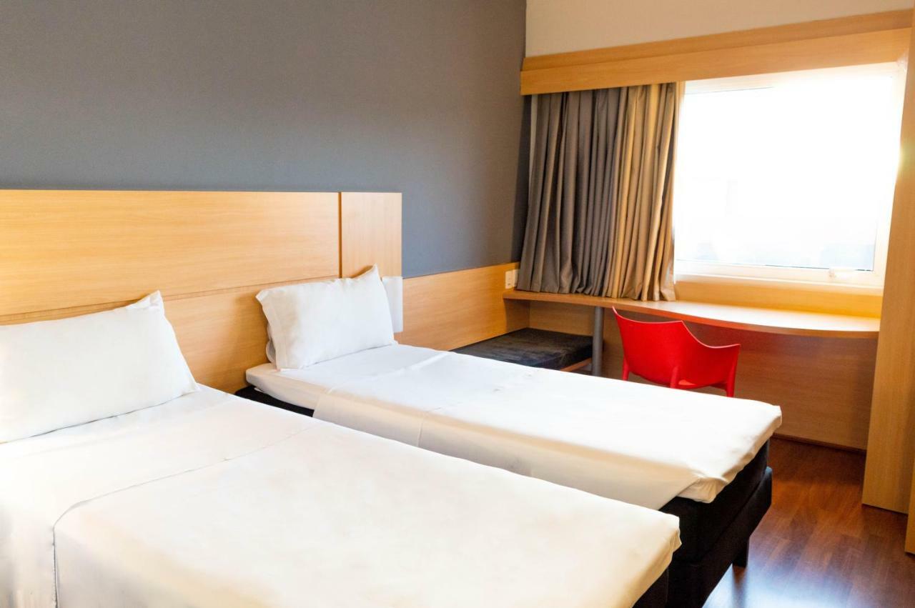 Hotel Ibis Sao Jose Dos Campos Colinas Exterior foto